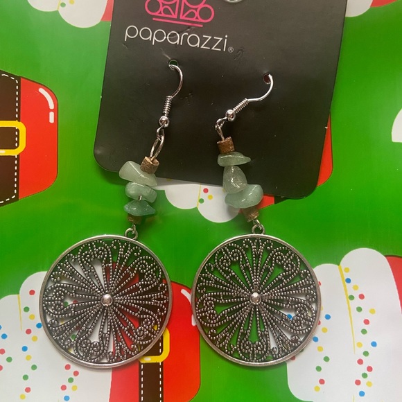 💎 2/$8 Adobe Dweller Green Earrings